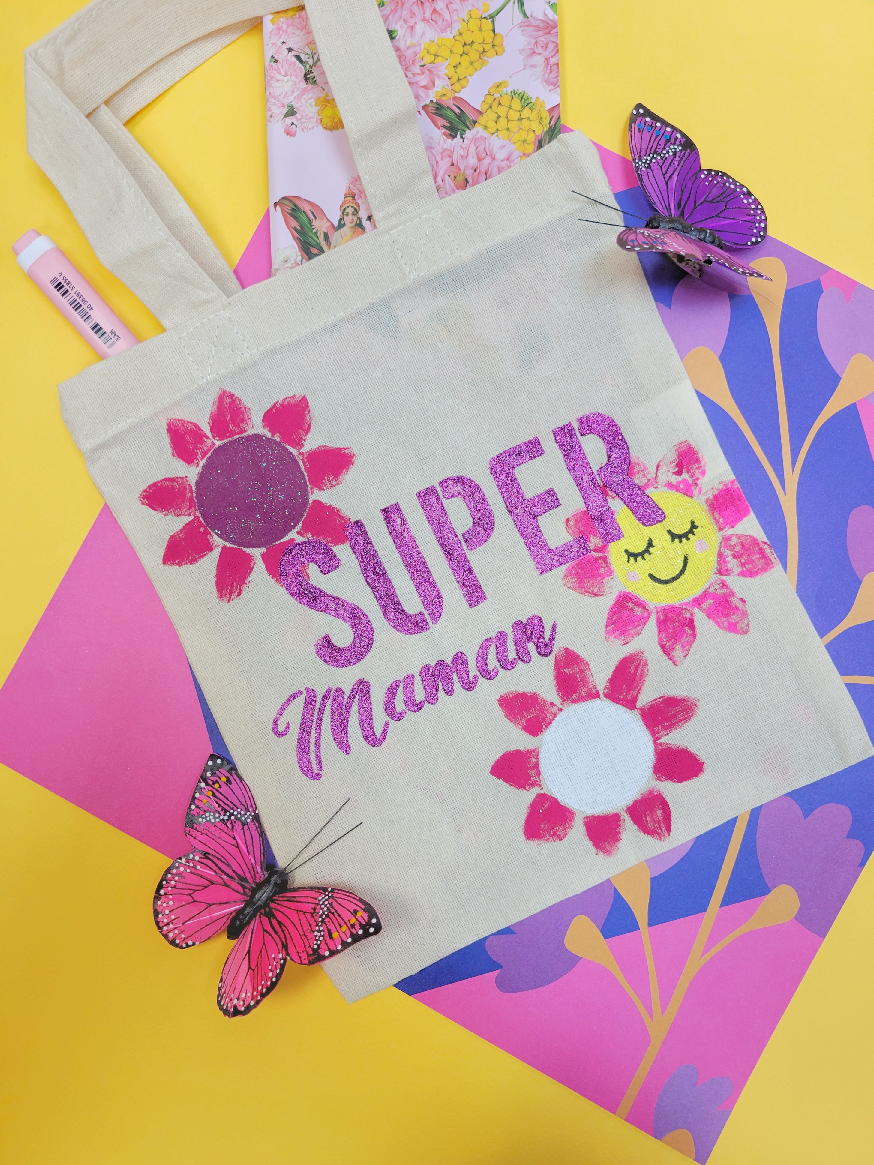 Sac en toile super-maman fait à l'encre IZINK